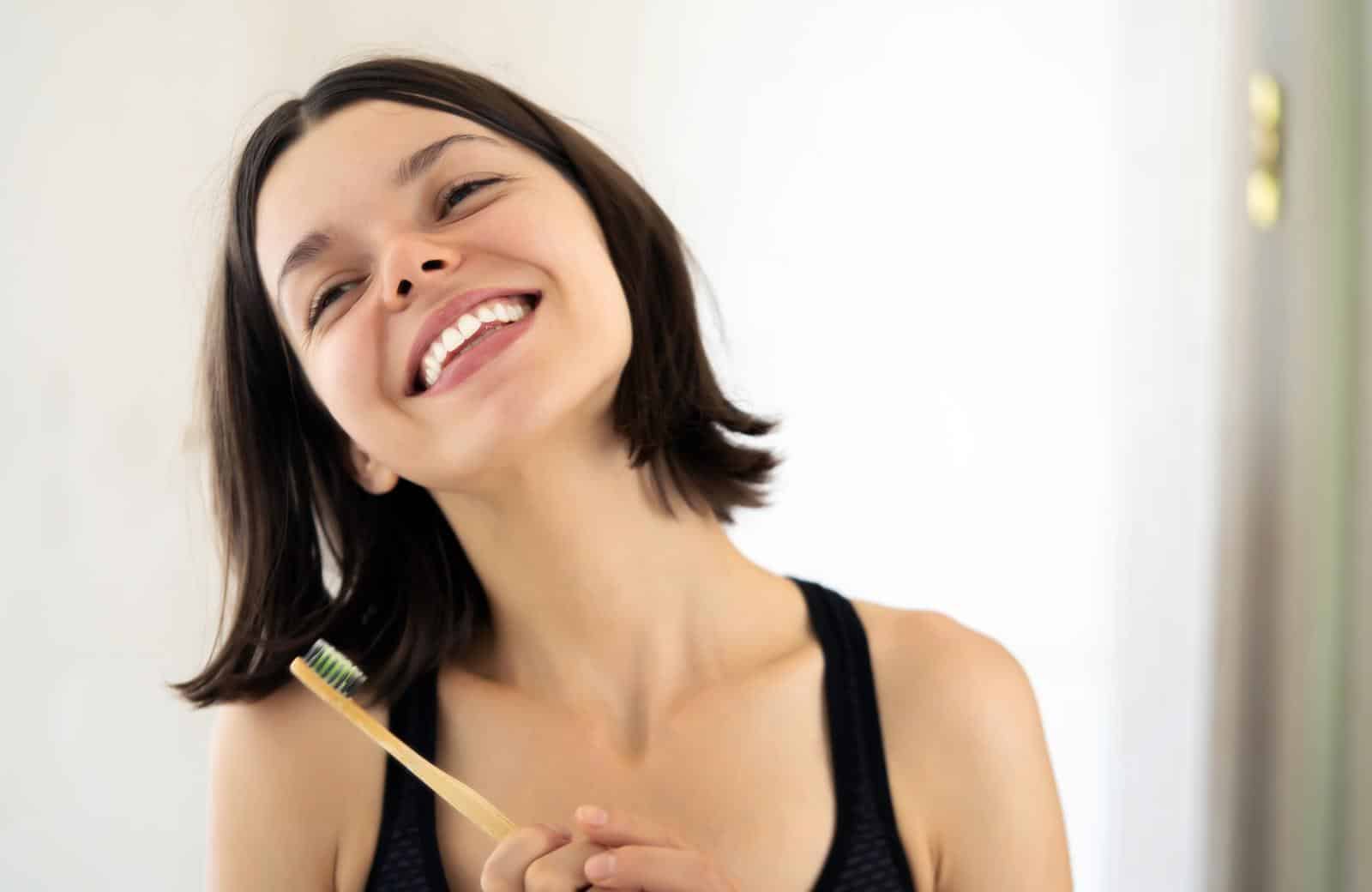 Explore Teeth Whitening: Can Hydrogen Peroxide Whiten Teeth?