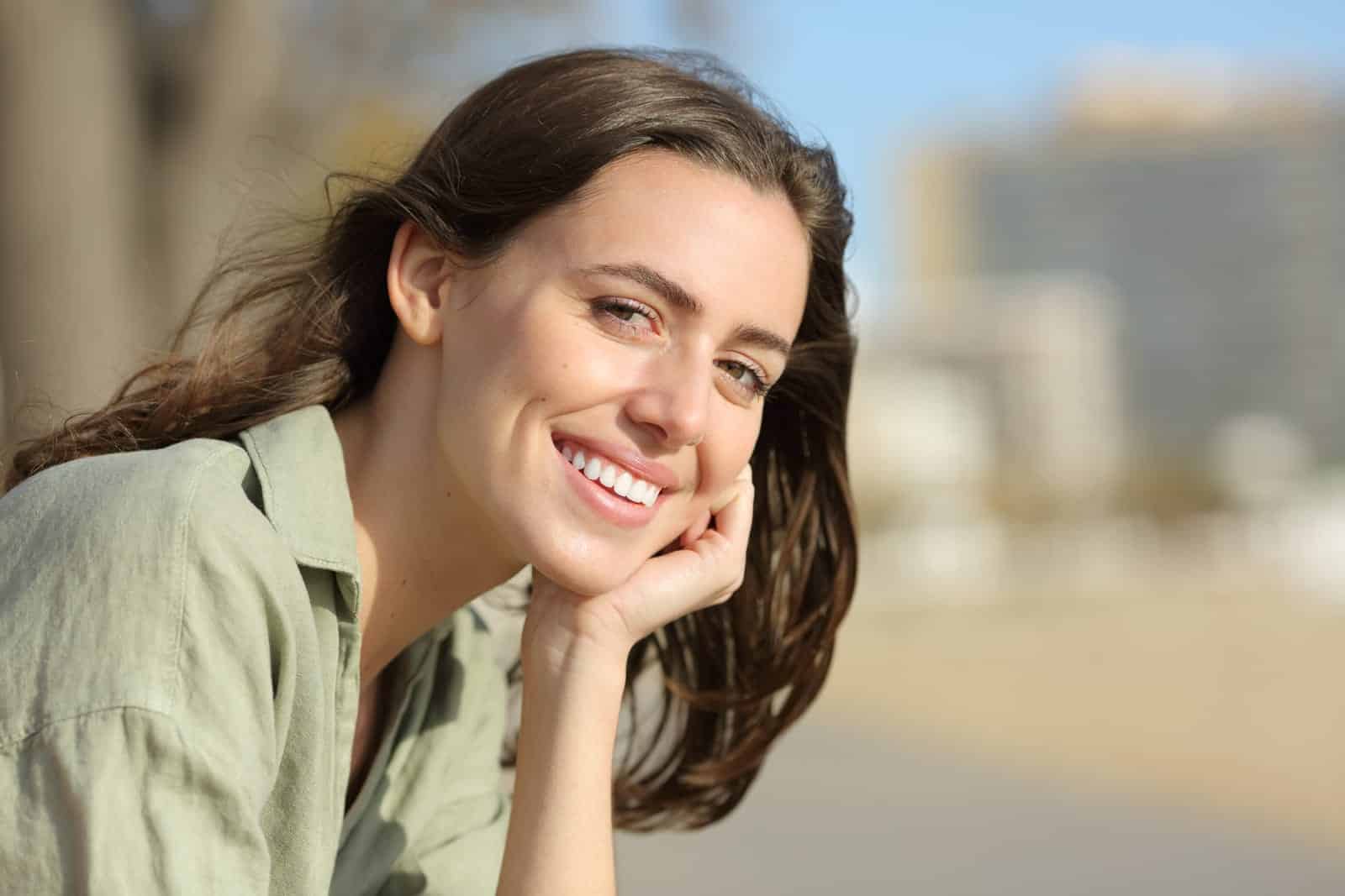 How to Avoid Common Teeth Whitening Side Effects